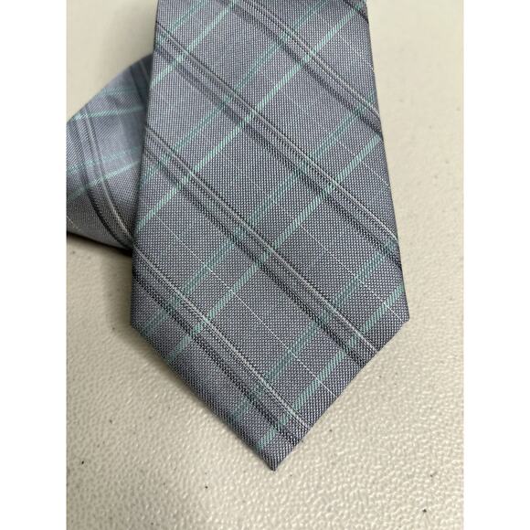 Calvin Klein Gray Plaid Pattern Silk Blend Slim Designer Tie NWT - Picture 2 of 7